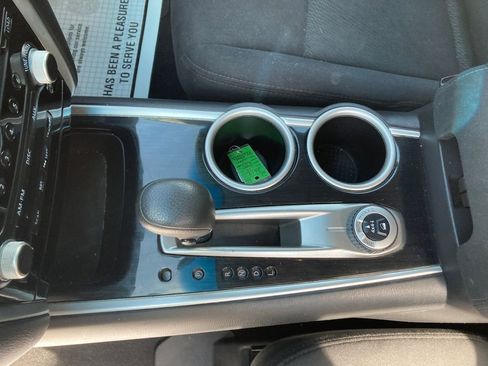 Used 2015 Nissan Pathfinder S AWD/4WD image 30