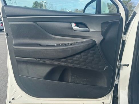 Used 2023 Hyundai Santa Fe SEL image 14