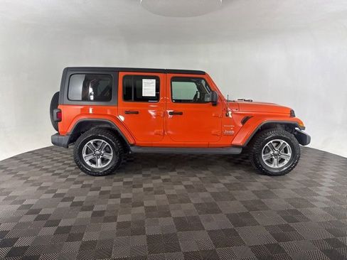 Used 2018 Jeep Wrangler Unlimited Sahara image 7