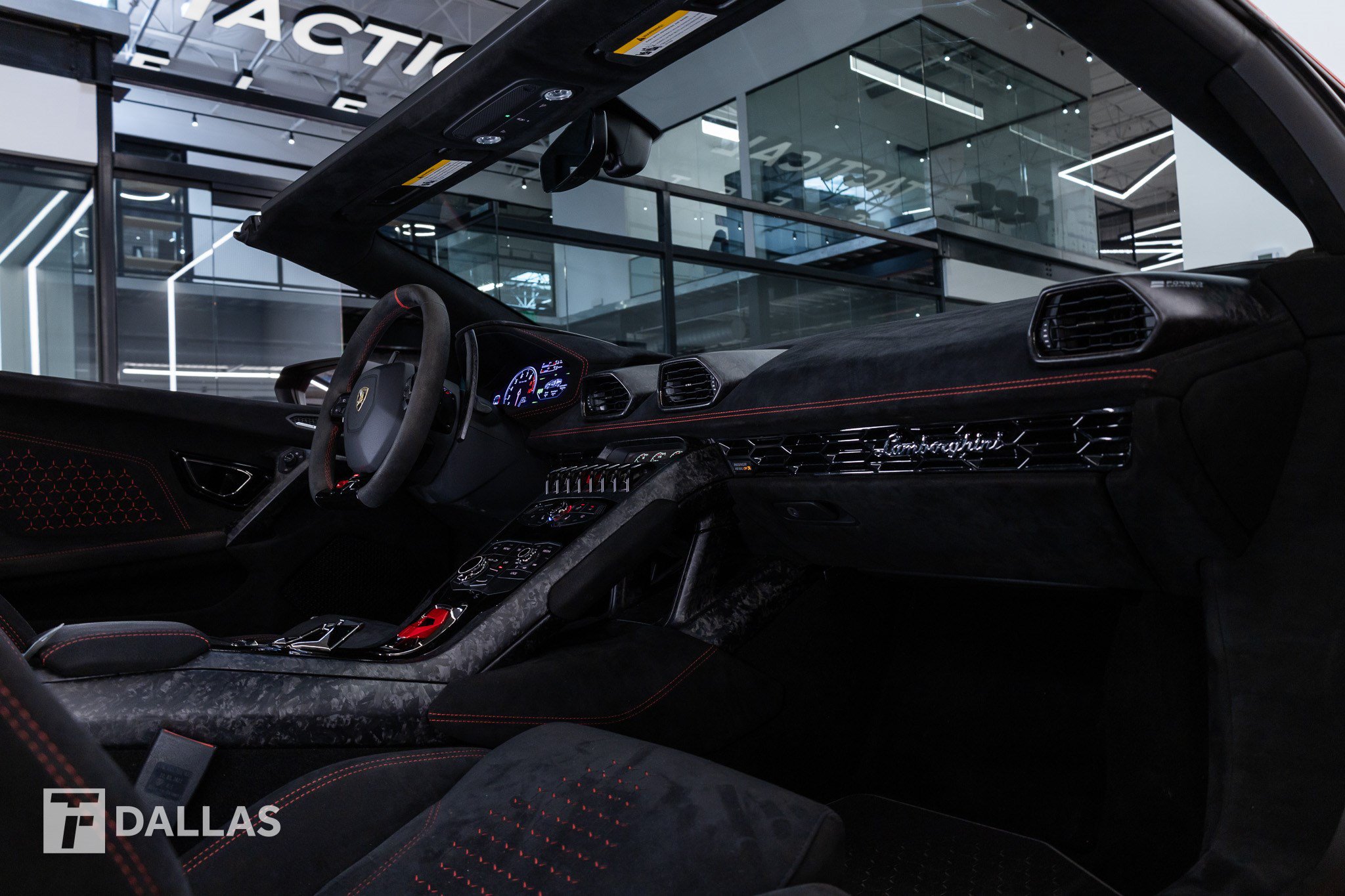 Used 2018 Lamborghini Huracan Performante AWD/4WD image 43