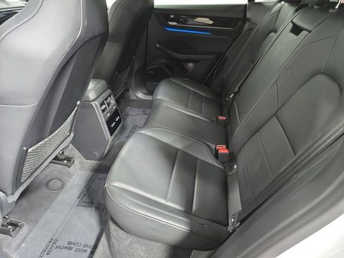 Certified 2025 Porsche Macan Electric image 24