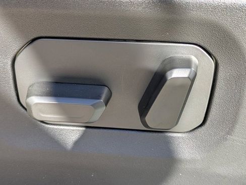 New 2026 Jeep Wrangler Unlimited Rubicon w/ Safety Group image 18