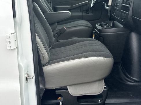 Used 2024 Chevrolet Express 2500 w/ Driver Convenience Package image 13