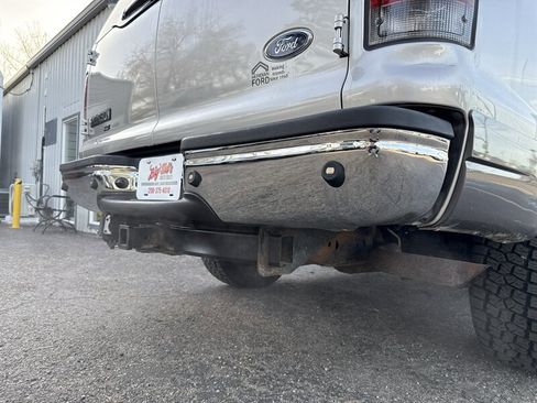 Used 2003 Ford Excursion XLT image 7