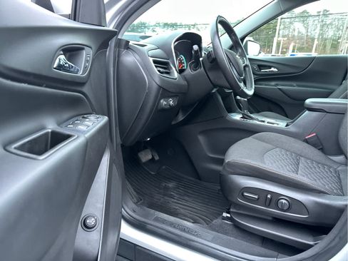 Used 2019 Chevrolet Equinox LT image 7