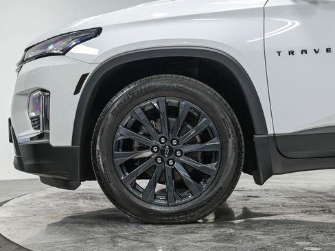 Used 2023 Chevrolet Traverse RS w/ LPO, Floor Liner Package image 3