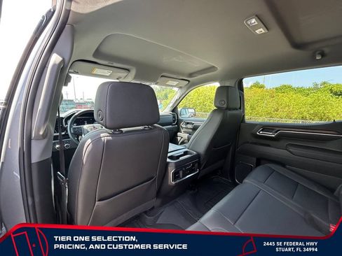 Certified 2025 GMC Sierra 1500 SLT w/ SLT Premium Package AWD/4WD image 16