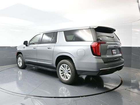 Used 2023 GMC Yukon XL SLT image 12