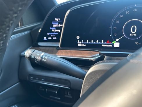 Used 2023 Cadillac Escalade Sport Platinum image 42