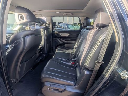 Certified 2024 Acura MDX SH-AWD w/ Technology Package image 12