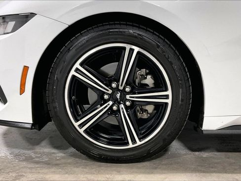 Used 2024 Ford Mustang Premium RWD image 10