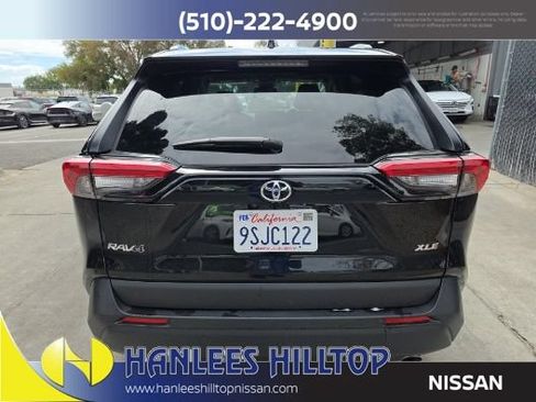 Used 2025 Toyota RAV4 XLE FWD image 4