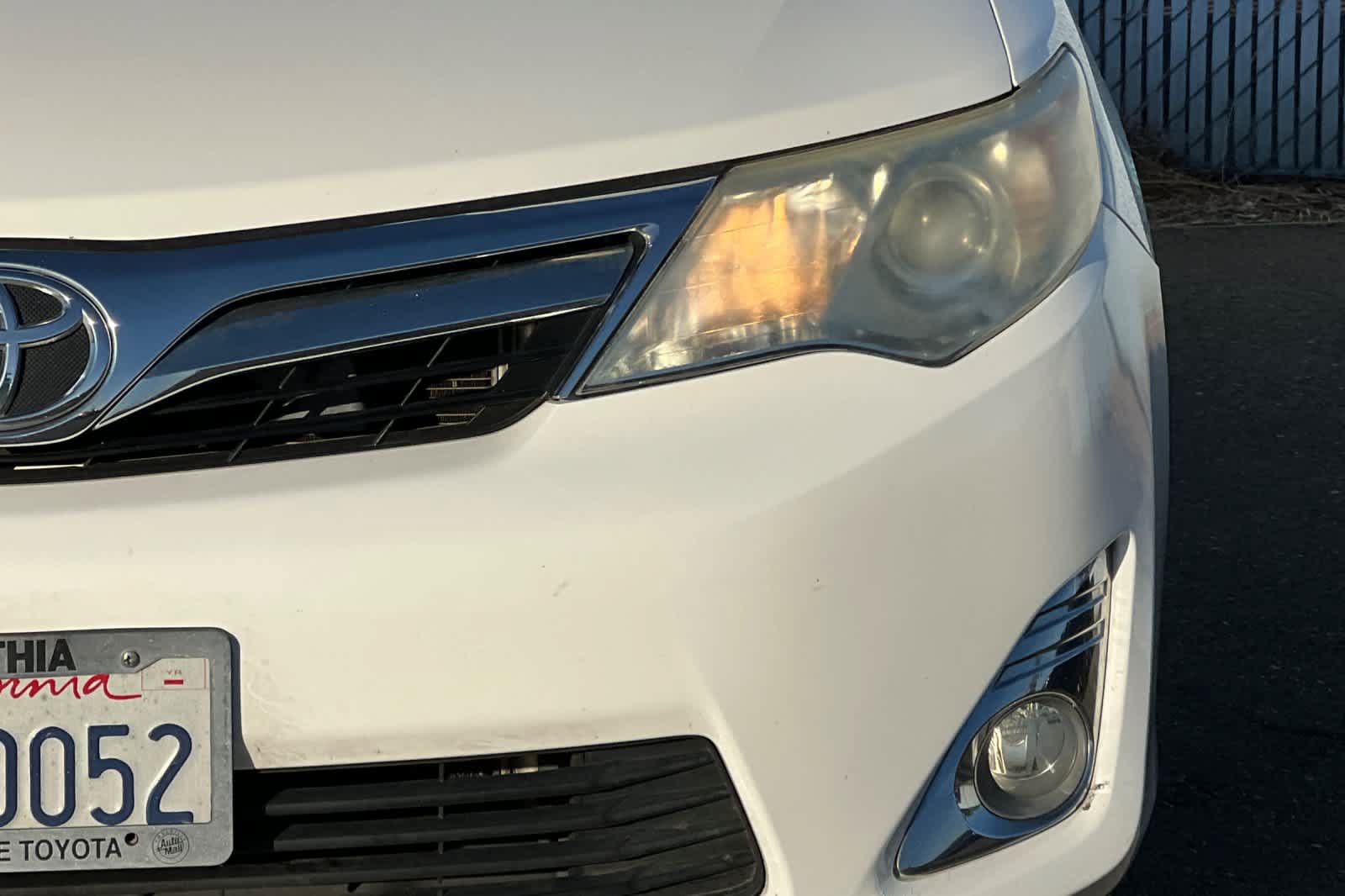 Used 2013 Toyota Camry XLE w/ Leather Pkg FWD image 14