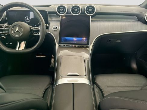 Used 2024 Mercedes-Benz GLC 300 4MATIC image 13