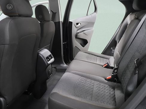 Used 2024 Chevrolet Equinox LT image 22