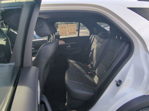 Used 2024 Mercedes-Benz GLE 350 4MATIC image 5