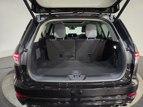 New 2026 Lincoln Aviator Reserve w/ Jet Appearance Package image 9