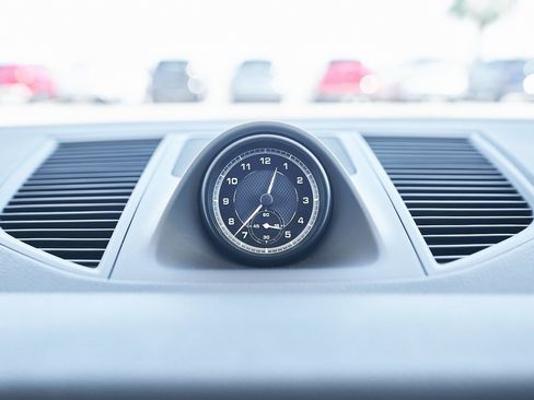 Used 2024 Porsche Macan image 58