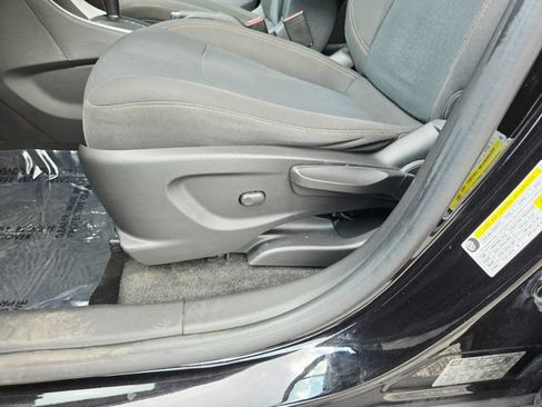 Used 2020 Chevrolet Trax LS FWD image 14