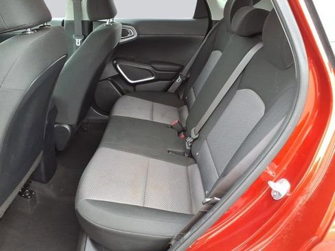 Used 2024 Kia Soul LX w/ Option Group 015 image 19