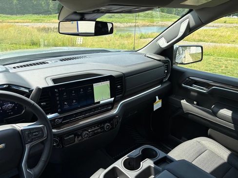 New 2026 Chevrolet Silverado 1500 LT AWD/4WD image 46