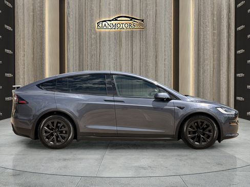 Used 2023 Tesla Model X AWD/4WD image 8