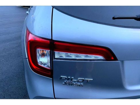 Used 2021 Honda Pilot Special Edition image 31