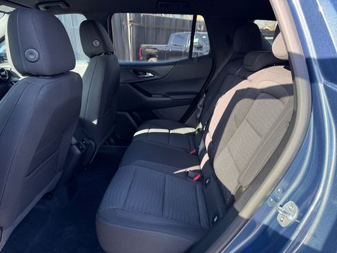 Used 2025 Chevrolet Equinox LT image 25