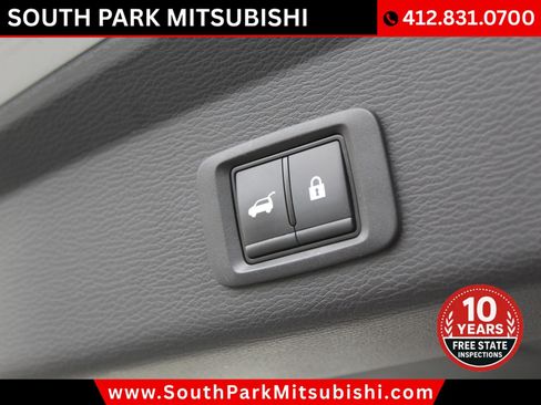 Used 2024 Mitsubishi Outlander Ralliart AWD/4WD image 19