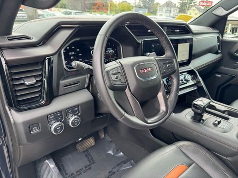 Used 2023 GMC Sierra 1500 AT4 image 15