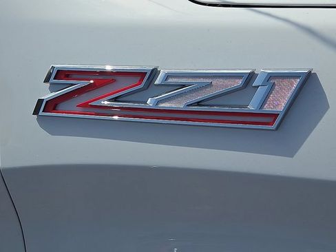 New 2026 Chevrolet Silverado 1500 LT w/ Z71 Off-Road Package AWD/4WD image 7