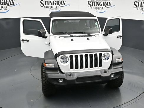 Used 2024 Jeep Wrangler Sport AWD/4WD image 34