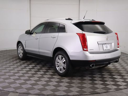 Used 2012 Cadillac SRX Luxury image 7
