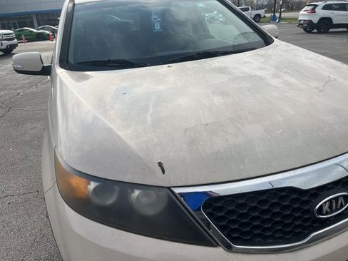 Used 2011 Kia Sorento LX w/ Convenience Pkg image 14