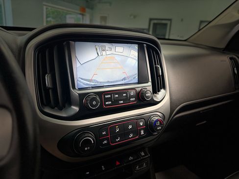 Used 2016 GMC Canyon SLT w/ Driver Alert Package AWD/4WD image 20