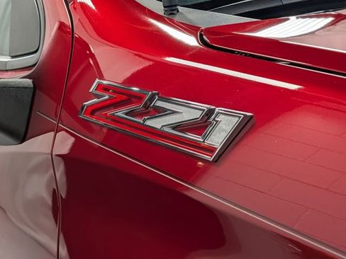 Used 2021 Chevrolet Silverado 1500 RST AWD/4WD image 3