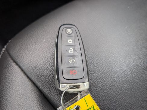 Used 2019 Ford Escape SEL FWD image 35