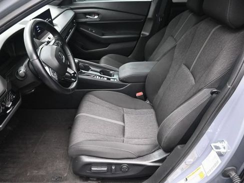 Used 2024 Honda Accord Sport image 21