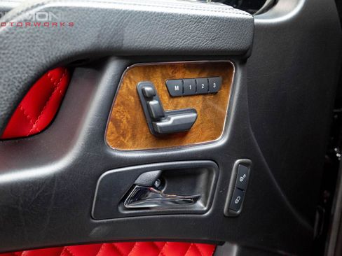 Used 2016 Mercedes-Benz G 65 AMG 4MATIC image 54