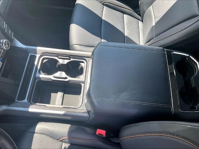 New 2026 Ford F350 Lariat w/ Black Appearance Package AWD/4WD image 24