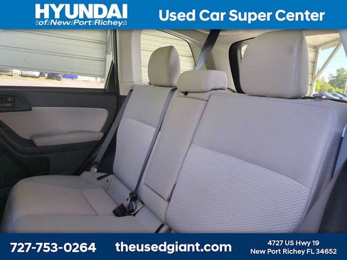 Used 2016 Subaru Forester 2.5i Premium w/ All-Weather Package AWD/4WD image 14