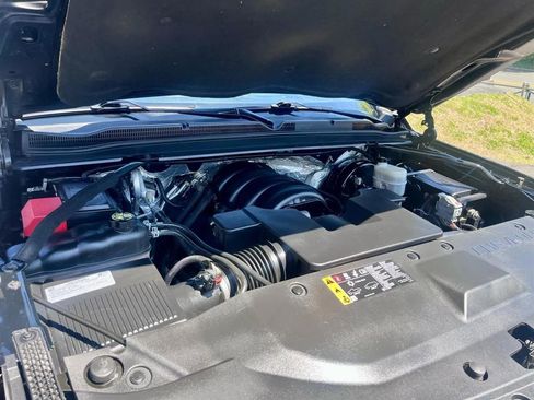 Used 2017 Chevrolet Tahoe LT AWD/4WD image 28