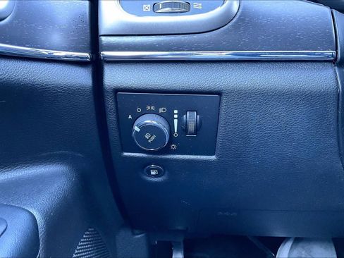 Used 2018 Jeep Grand Cherokee Limited image 33