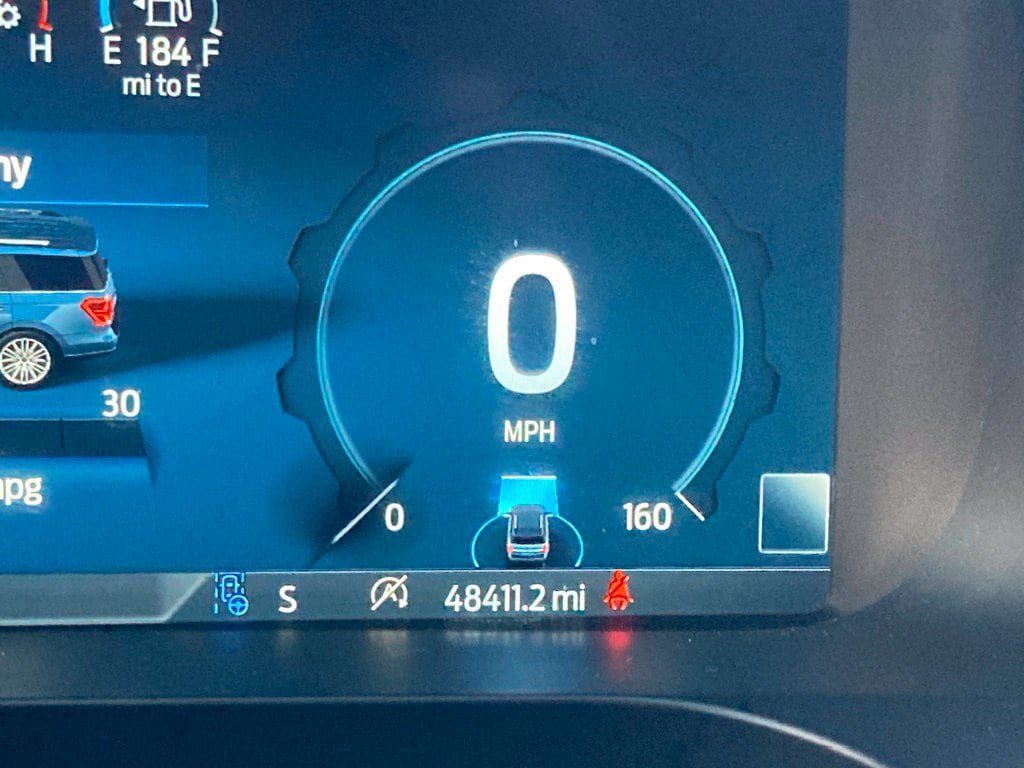 Used 2022 Ford Expedition Max Limited RWD image 19