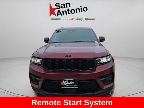 New 2025 Jeep Grand Cherokee Altitude RWD image 5