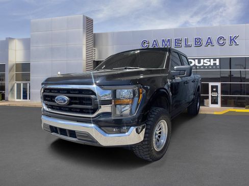 Used 2023 Ford F150 XLT RWD image 2