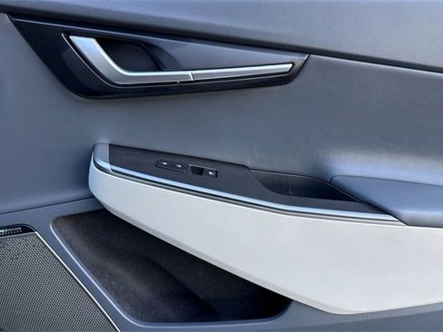 Certified 2024 Kia EV6 Wind w/ Wind Technology Package image 22
