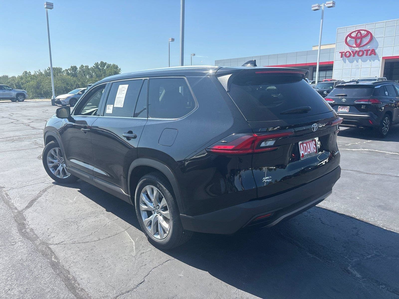Used 2026 Toyota Grand Highlander AWD image 8