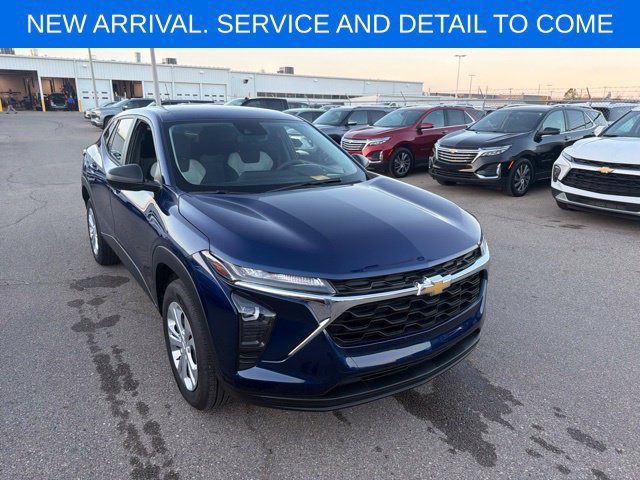 Used 2024 Chevrolet Trax LS FWD image 6