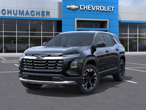 Used 2026 Chevrolet Equinox LT image 42